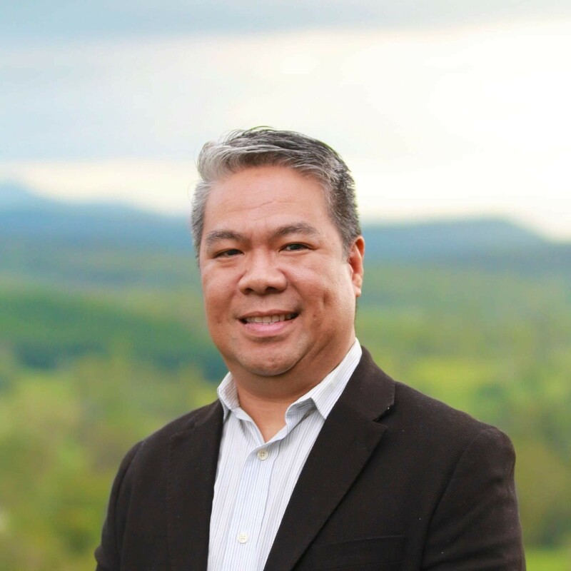 With 20 years of experience, Dr. Percy Arrazola has served the Cooloola Coast region in general practice. He is passionate about chronic disease management and skin cancer care. Percy has lived in Gympie for over 10 years and enjoys photography. 
