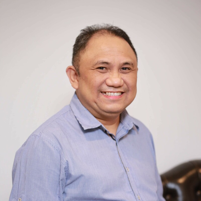 Dr. Jon Sobrevega, a family medicine practitioner from the Philippines, has worked extensively in adult medicine and geriatrics. He values long-term patient relationships and continuity of care while providing after-hours home care. Outside of work, he enjoys soccer and nature trips with his family